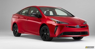 Toyota-ն նշում է Prius-ի քսանամյակը